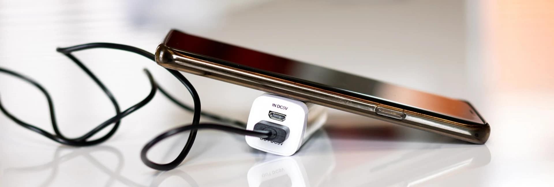 EXPLORE THE LATEST GADGETS (3)